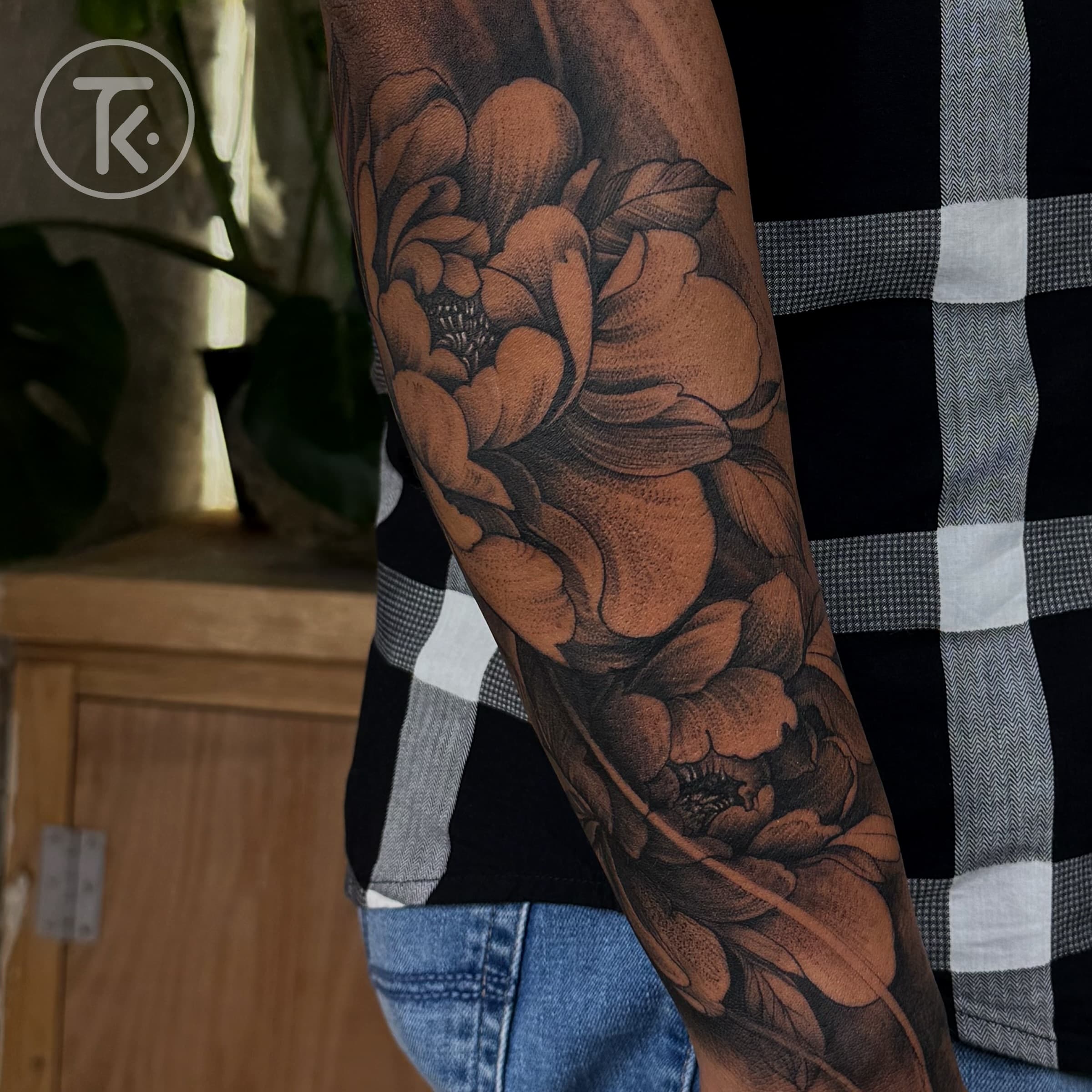 Black and grey floral sleeve, detail